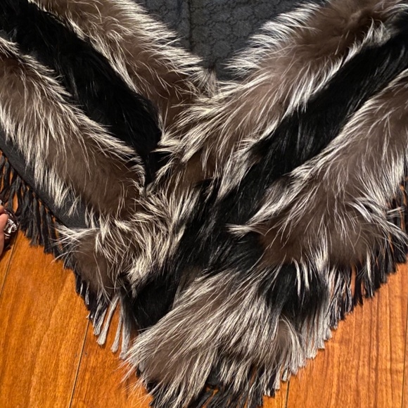 Gucci 100% AUTHENTIC. Excellent conditions. Almost new - Picture 3 of 6